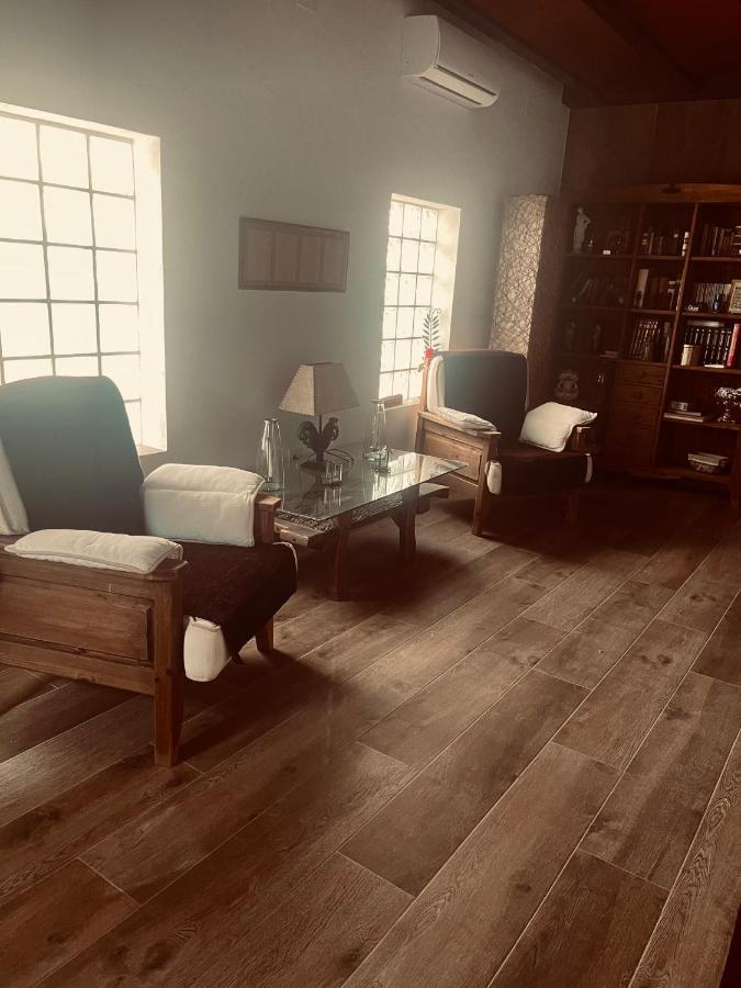 בית הארחה Hinojosa del Duque 	La Jara Casa Rural מראה חיצוני תמונה